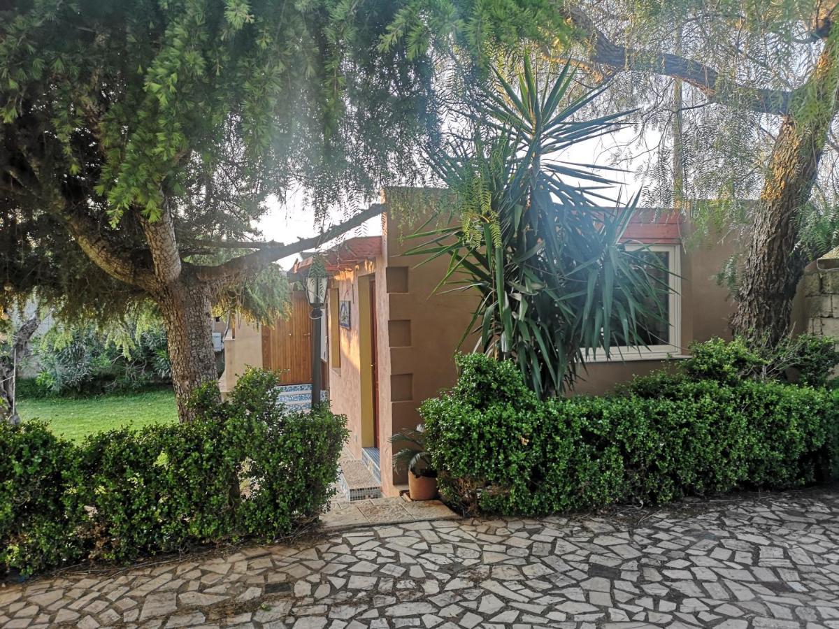 مونتيروني دي ليتشي Villa Girasole المظهر الخارجي الصورة