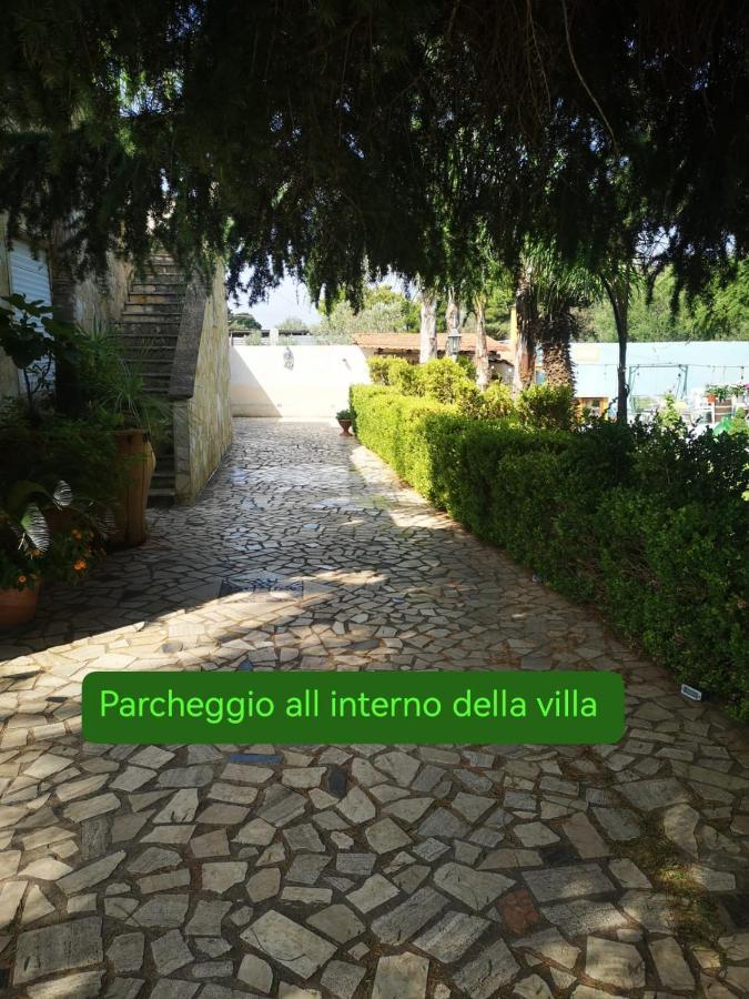 مونتيروني دي ليتشي Villa Girasole المظهر الخارجي الصورة